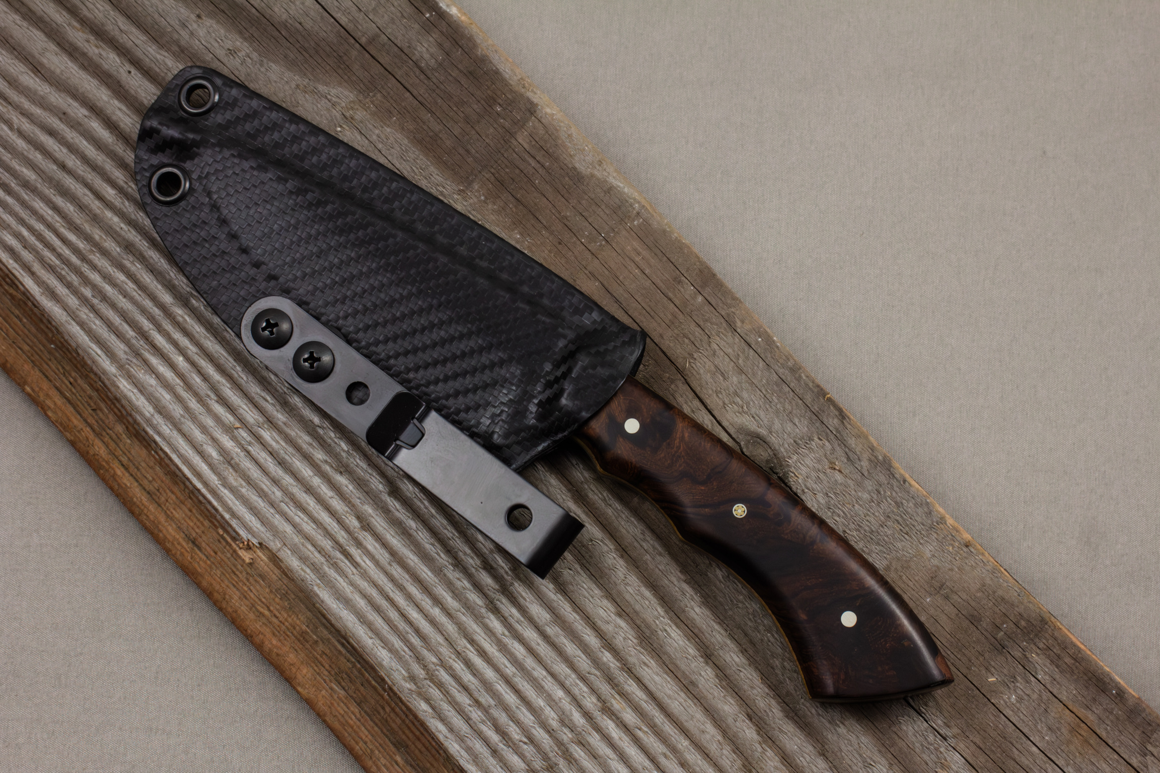 Muteki Knives Kooskia hunting knife with black carbon fiber pattern sheath and belt clip